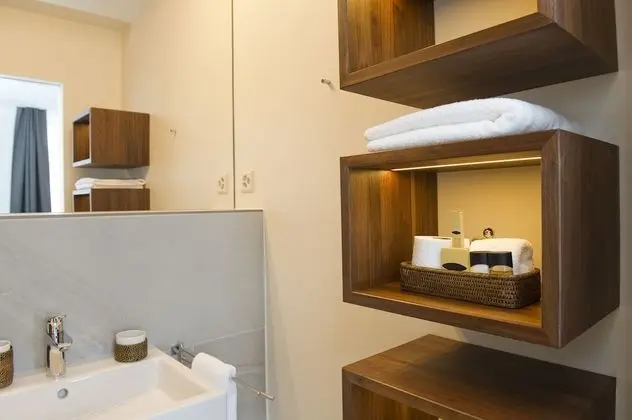 Premium Tek Büyük Yataklı Oda