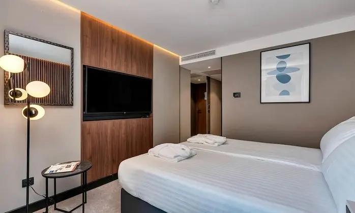 Standard Tek Büyük veya İki Ayrı Yataklı Oda, Balkon