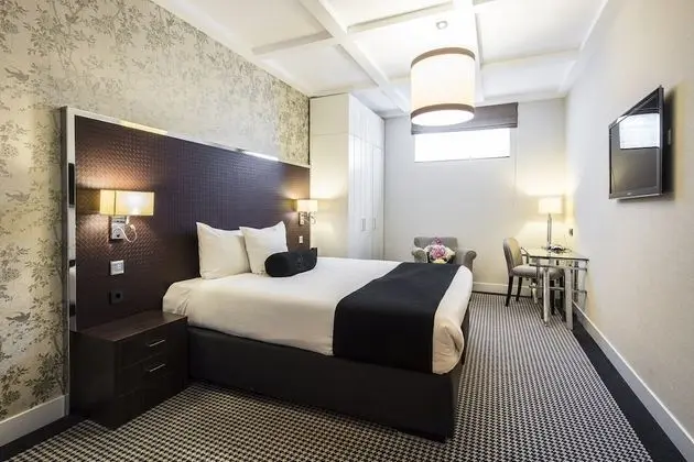 Double Room Souterrain (Limited View)