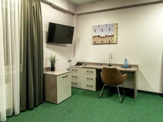 Comfort Tek Büyük veya İki Ayrı Yataklı Oda