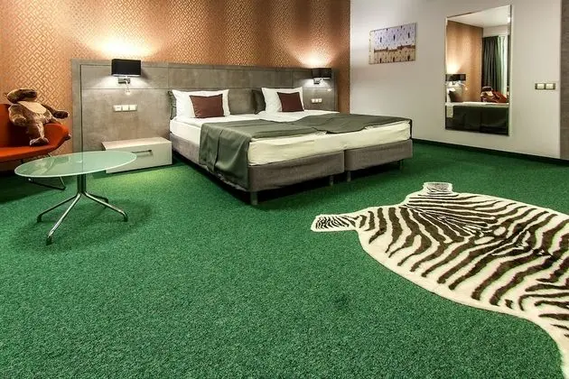 Comfort Tek Büyük veya İki Ayrı Yataklı Oda
