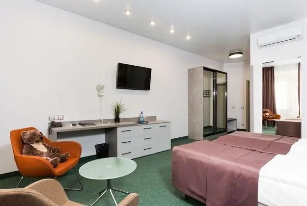Comfort Tek Büyük Yataklı Oda