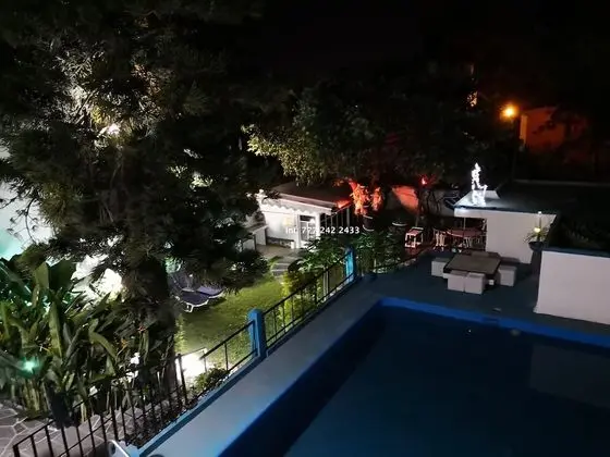 Design Süit, Havuz Manzaralı