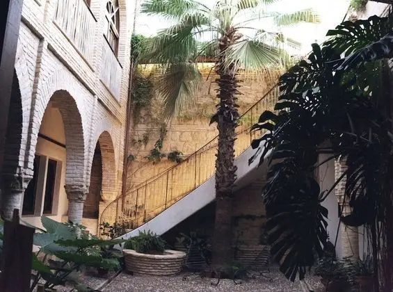 City Oda, Avlu Manzaralı (Quelo)