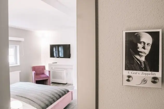 Comfort Tek Büyük Yataklı Oda (Graf von Zeppelin)