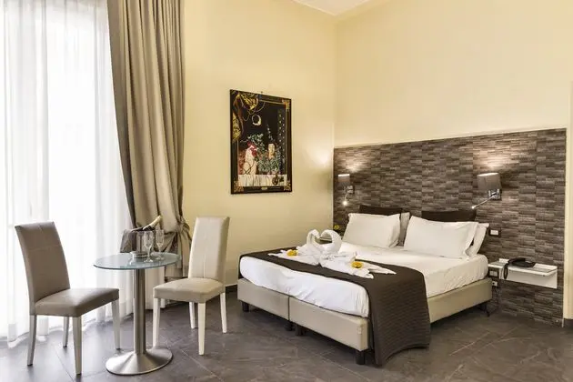 1 Çift Kişilik Veya 2 Tek Kişilik Yatak Deluxe
