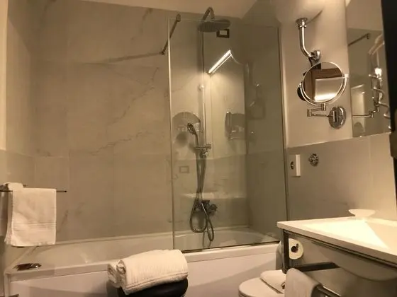 Çift ​​kişilik Standard