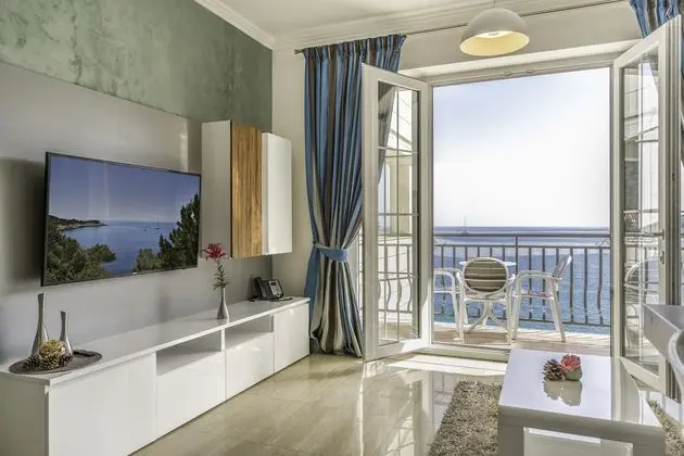 Superior Apart Daire, 1 Yatak Odası, Balkon, Deniz Manzaralı