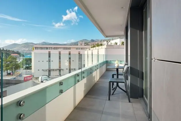 Panoramic Tek Büyük Yataklı Oda