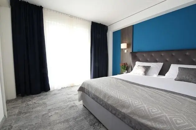 Comfort Tek Büyük Yataklı Oda