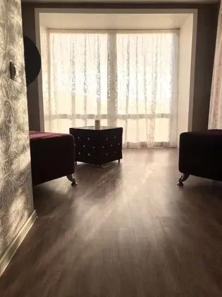 Junior Oda, 1 En Büyük (King) Boy Yatak, Şehir Manzaralı