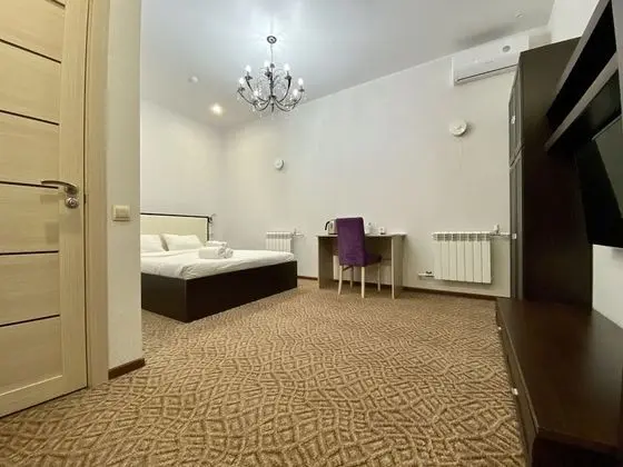 Standard Tek Büyük Yataklı Oda