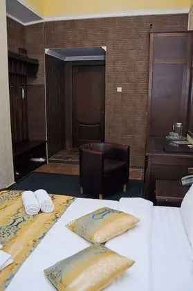 Comfort Tek Büyük Yataklı Oda
