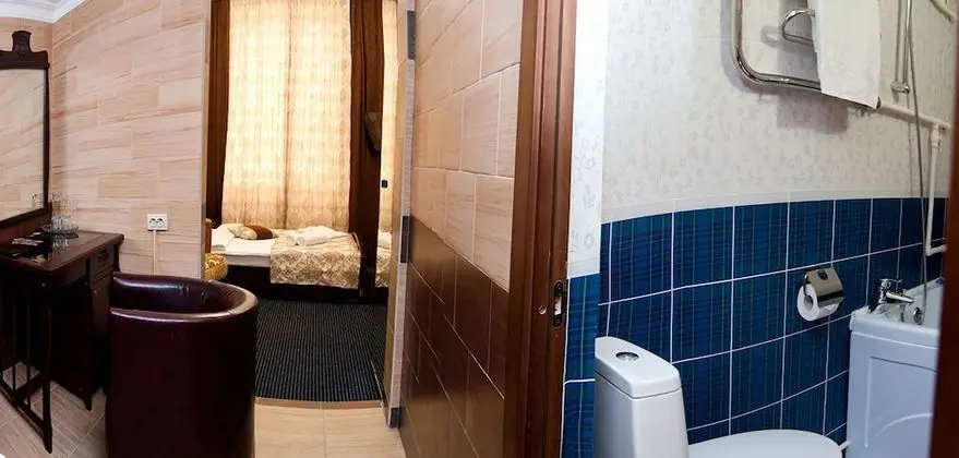 Comfort Tek Büyük Yataklı Oda