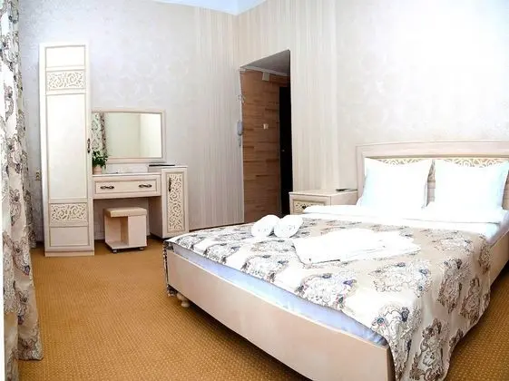 Comfort Tek Büyük Yataklı Oda