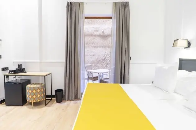 Tek Büyük veya İki Ayrı Yataklı Oda, Veranda, Zemin Kat (Chic Room)