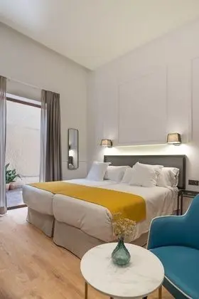 Tek Büyük veya İki Ayrı Yataklı Oda, Veranda, Zemin Kat (Chic Room)