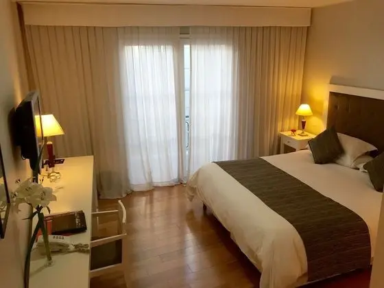 Deluxe Tek Büyük Yataklı Oda, Sıcak Su Küveti