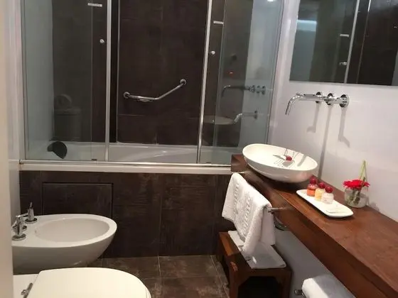 Deluxe Tek Büyük Yataklı Oda, Sıcak Su Küveti