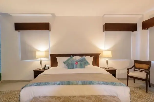 Deluxe King Bed Suite
