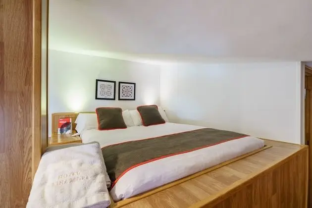 Tek Büyük Yataklı Oda