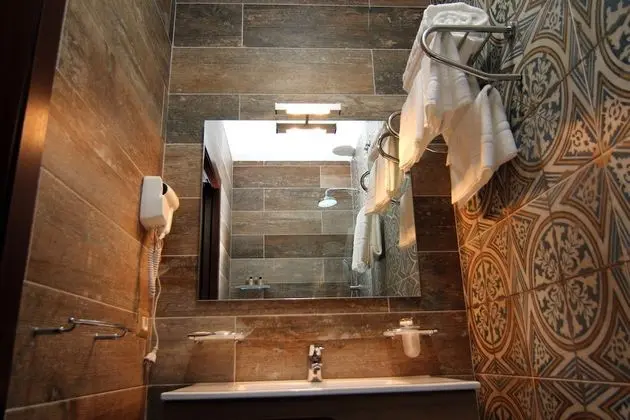 Comfort Tek Büyük veya İki Ayrı Yataklı Oda, 1 Yatak Odası, Şehir Manzaralı