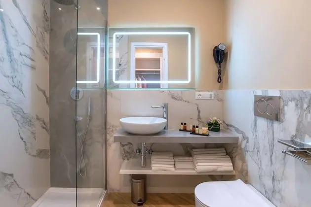 Classic Oda, 1 Çift Kişilik veya 2 Tek Kişilik Yatak