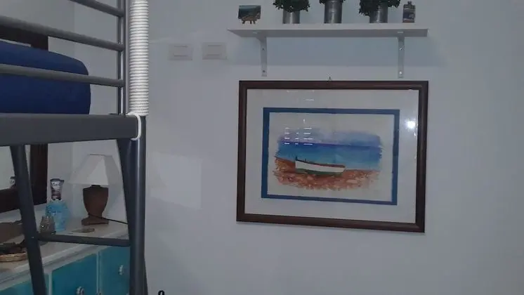 Üç Kişilik Oda