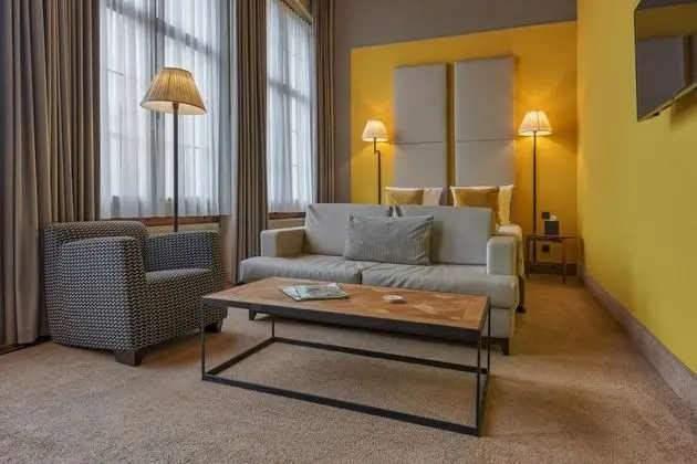 Grand DeLuxe Room