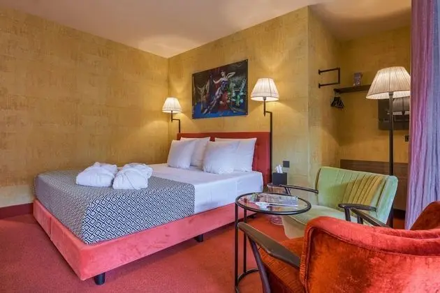 Grand DeLuxe Room