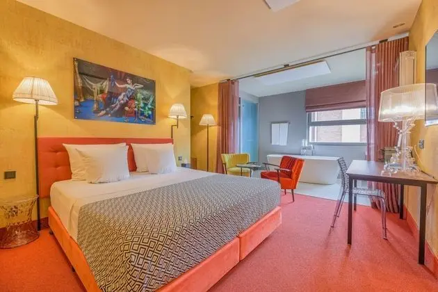 Grand DeLuxe Room