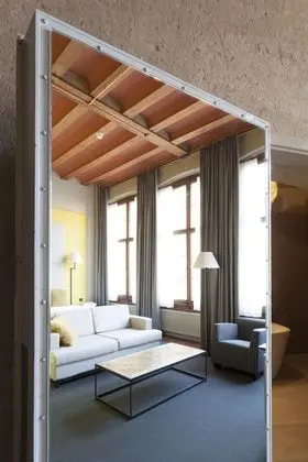 Grand DeLuxe Room