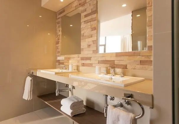 Luxury Oda, 1 En Büyük (King) Boy Yatak, Şehir Manzaralı