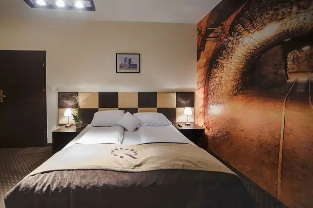 Tek Büyük veya İki Ayrı Yataklı Oda