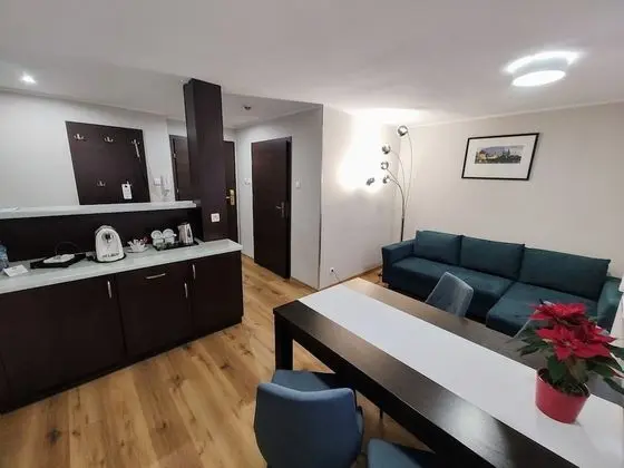 Apart Daire, 2 Yatak Odası, Sigara İçilmez