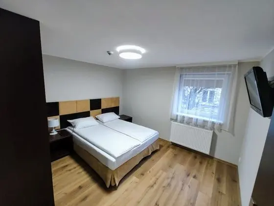 Apart Daire, 2 Yatak Odası, Sigara İçilmez