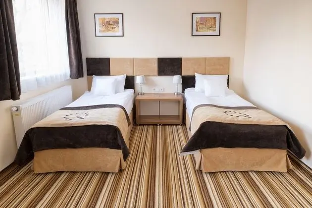 İki Ayrı Yataklı Oda