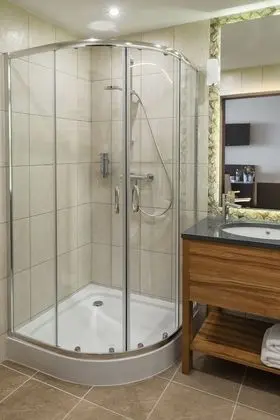 Tek Büyük Yataklı Oda (small)