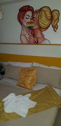 Tek Büyük Yataklı Oda