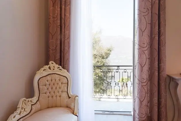 Panoramic Tek Büyük Yataklı Oda