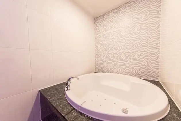 Deluxe İki Ayrı Yataklı Oda