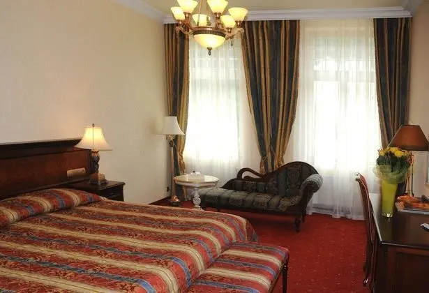 Classic Tek Büyük Yataklı Oda, Şehir Manzaralı