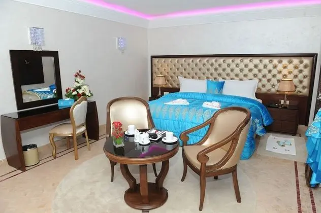 Deluxe Süit, Sigara İçilmez