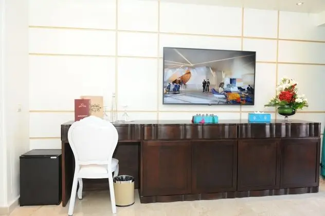 Deluxe Süit, Sigara İçilmez