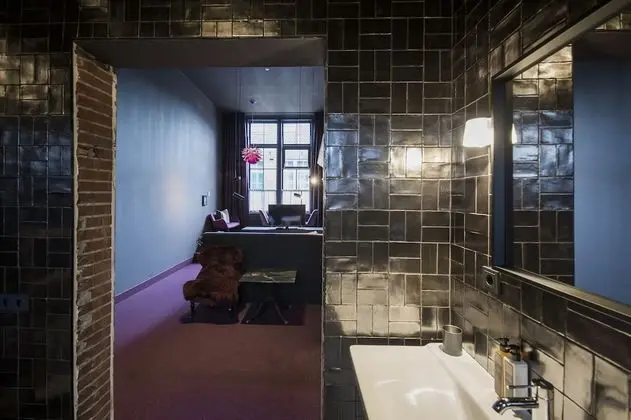 Junior Süit, 1 En Büyük (King) Boy Yatak, Özel Banyo, Avlu Manzaralı