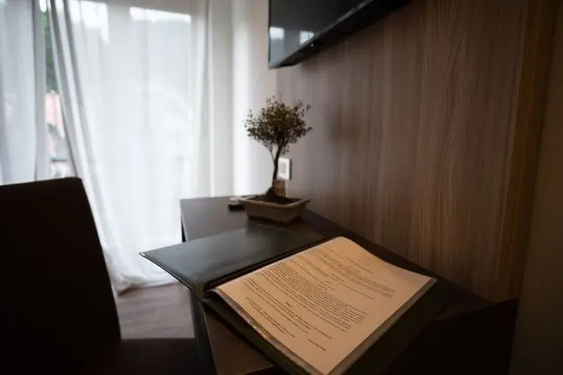 Deluxe Tek Büyük Yataklı Oda, Küçük Mutfak