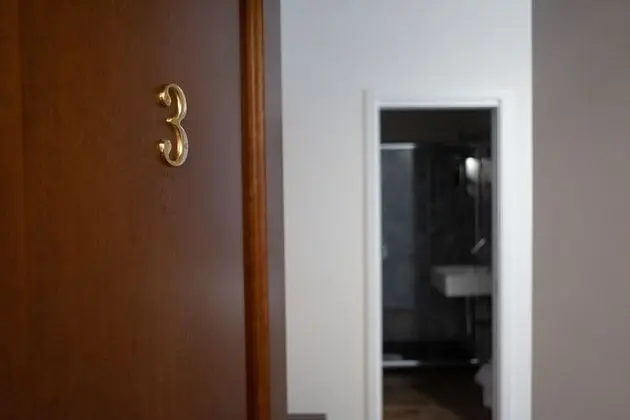 Tek Büyük Yataklı Oda, Özel Banyo (External)