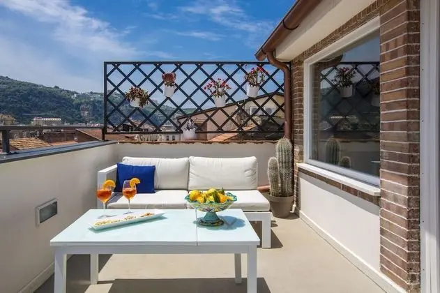 Çatı Katı Süiti (Penthouse)