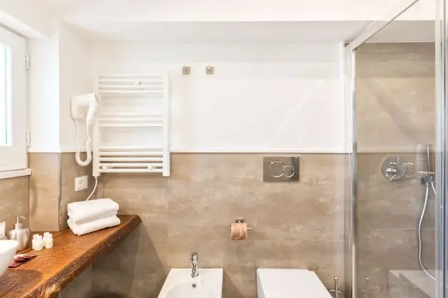 Çatı Katı Süiti (Penthouse)