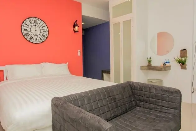 Chic Standard Room